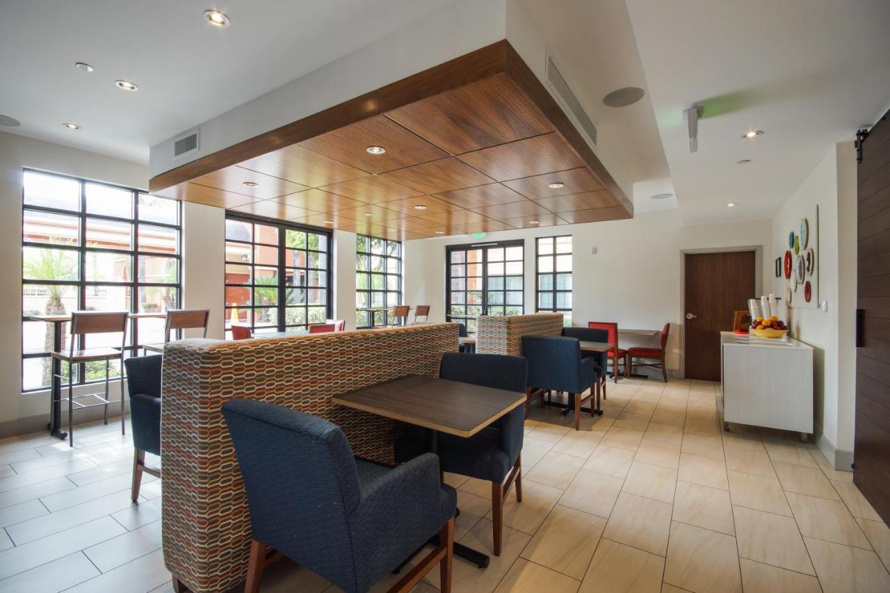 Holiday Inn Express Mira Mesa San Diego By Ihg Buitenkant foto