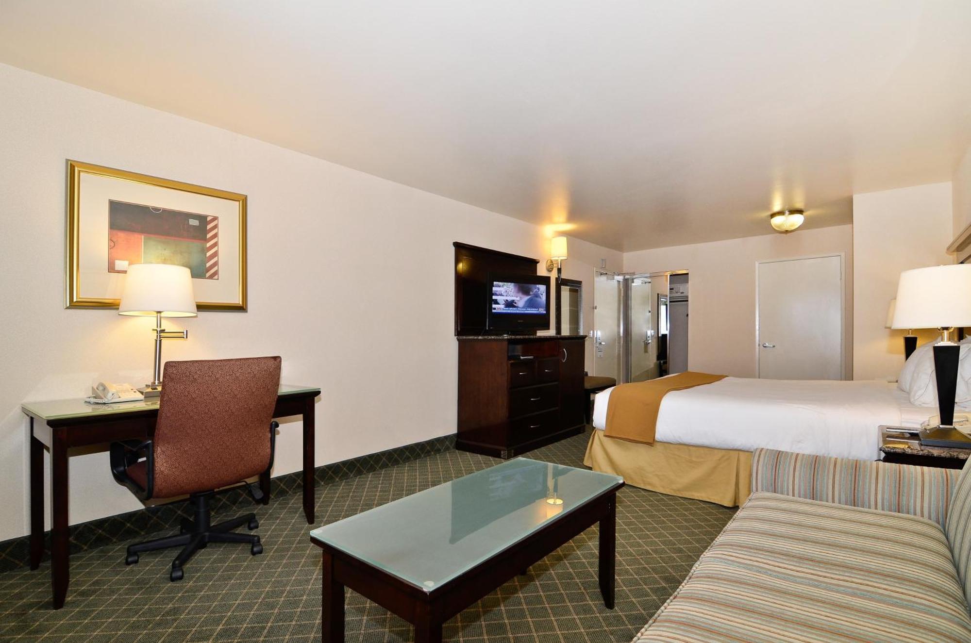 Holiday Inn Express Mira Mesa San Diego By Ihg Buitenkant foto